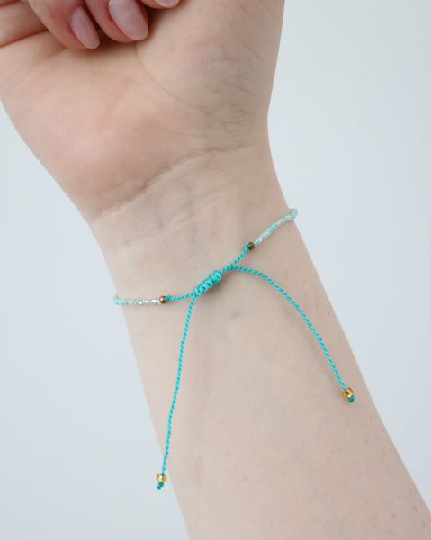Dainty Pearl Bracelet - Turquoise in