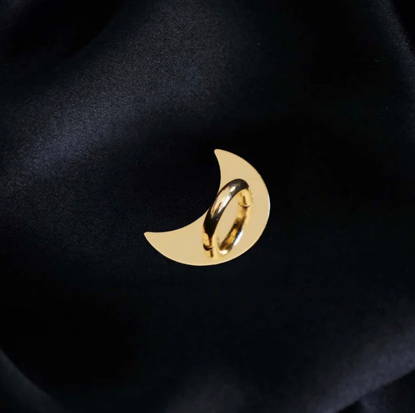 Moon Charm Anchor - Gold