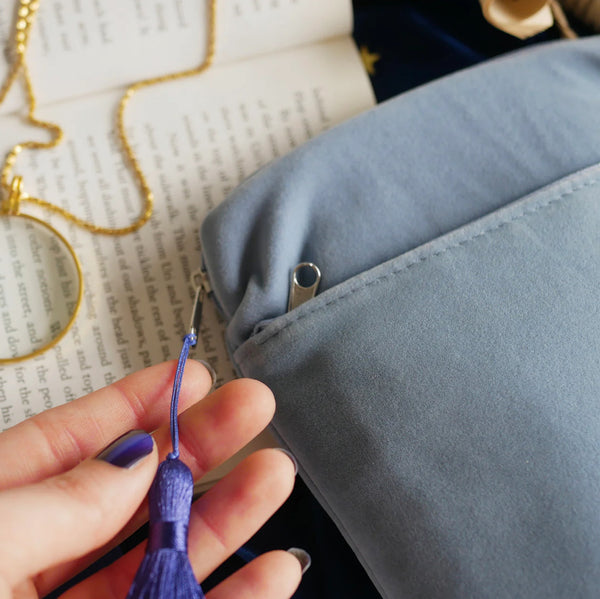 Otherworldly E-Reader Sleeve - Blue