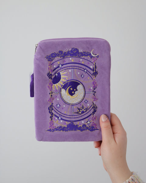 Otherworldly E-Reader Sleeve - Lilac
