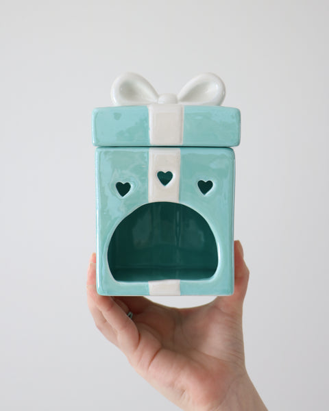 Tiffany’s Christmas Present Oil Burner