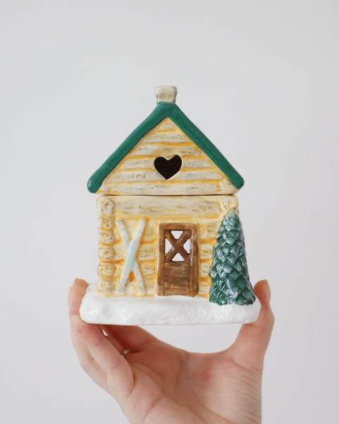 Cabin Ski Chalet Oil / Wax Burner