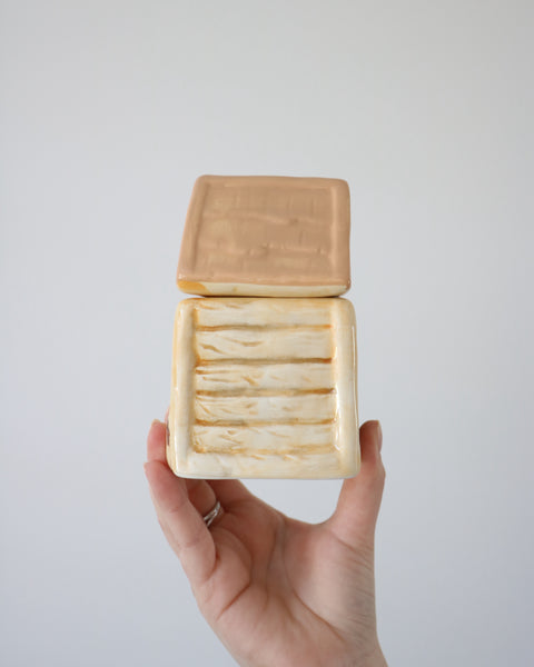 Hen House Oil / Wax Melt Burner