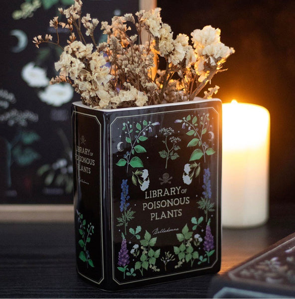 Belladonna Book Vase