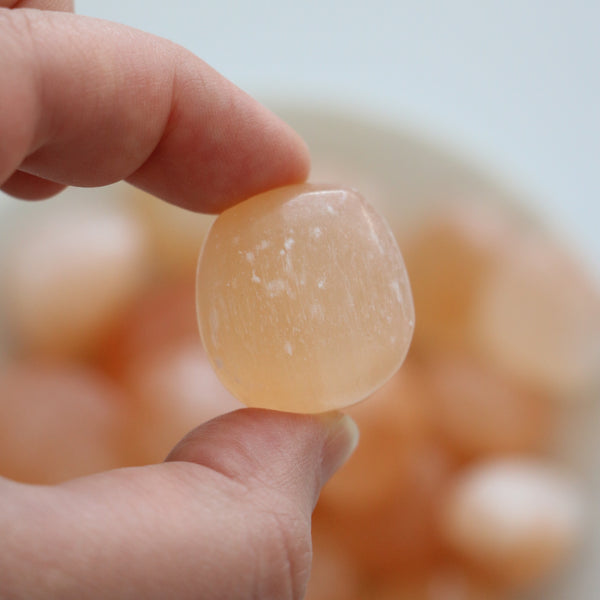 Tumbled Stone - Peach Selenite